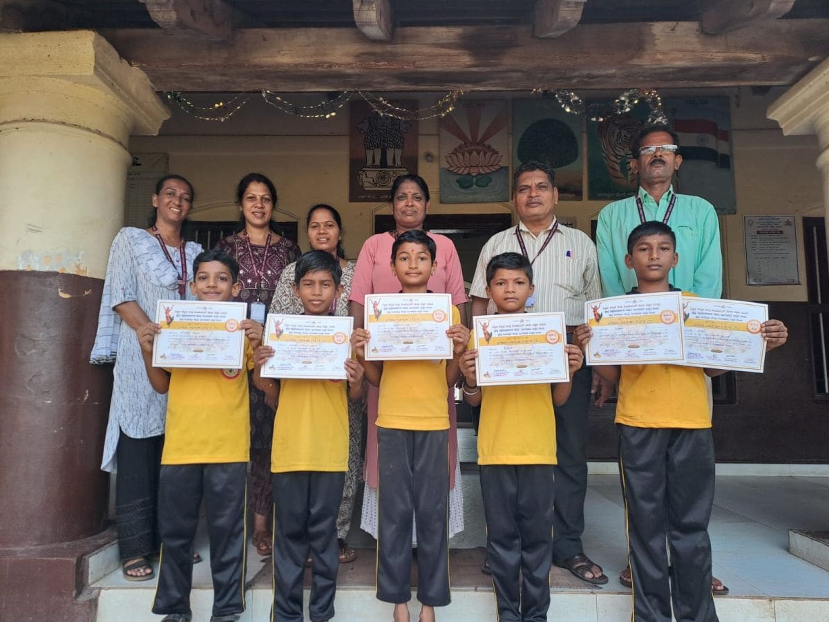 BEM Kannada medium Primary school kids win prizes