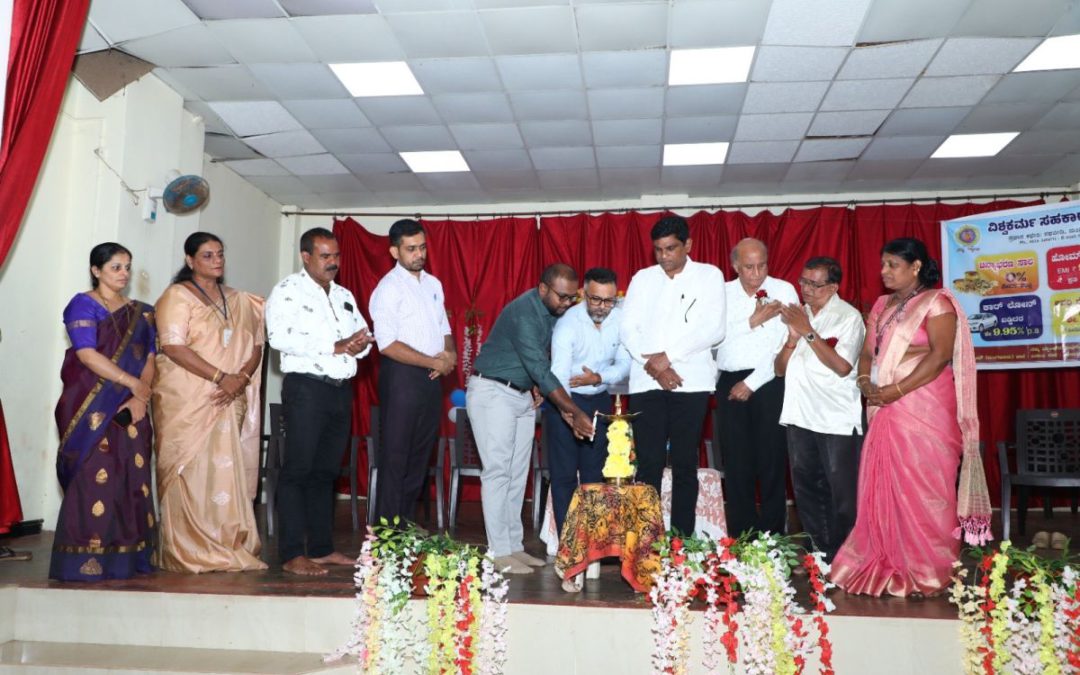 BEM Kannada medium Lower Primary school celebrated Prathibha Puraskara day on 17th December